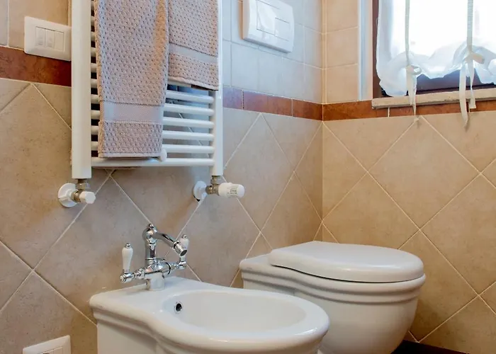 Lantgård Il Colle Del Falco Borghetto (Parma)