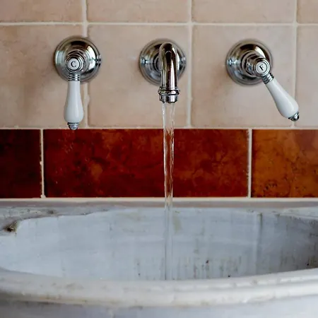 Alojamento de Turismo Rural Il Colle Del Falco Borghetto (Parma)