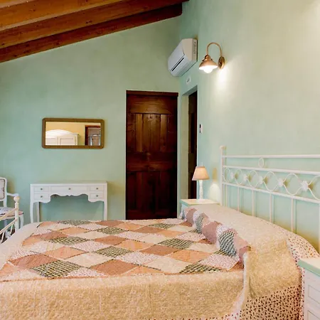 Il Colle Del Falco Alojamento de Turismo Rural